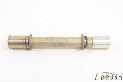 2015 Kawasaki ZX10R ZX1000 Ninja Front Wheel Axle Spindle 41068-0049 | Mototech271