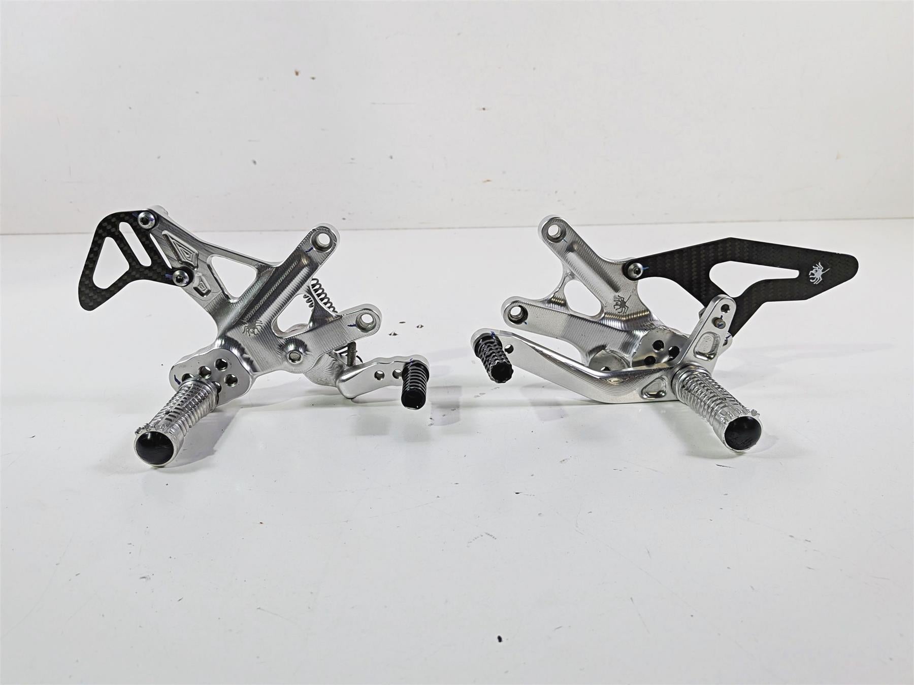 2018 Aprilia RSV4 RR Spider Adjustable Foot Peg Rear Set Reverse Shift 10.A172 {{ shop.shopifyCountryName }} - Mototech271