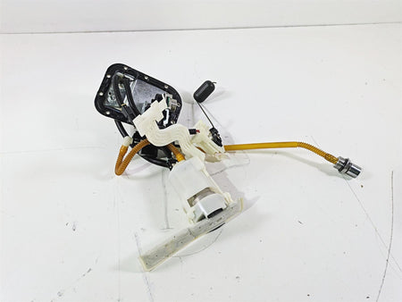 2017 Harley FLS Softail Slim Fuel Gas Petrol Pump - Tested 75252-11A 75284-08A {{ shop.shopifyCountryName }} - Mototech271