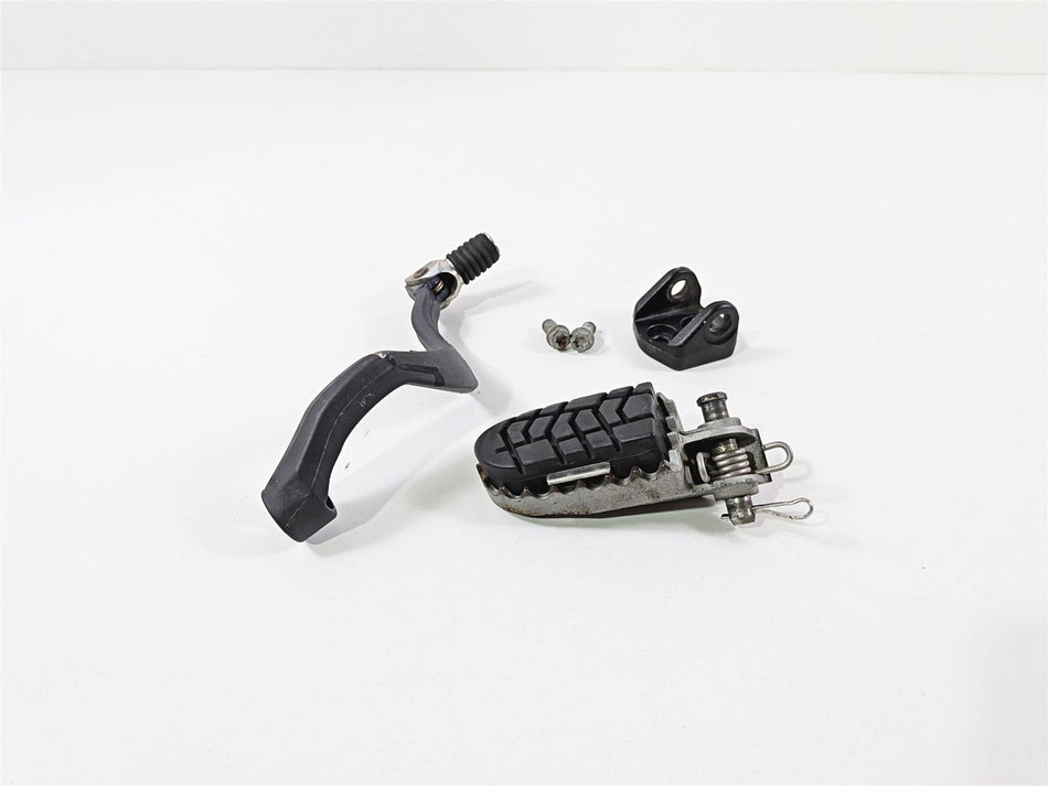 2016 KTM 1290 Super Adventure Left Front Foot Peg & Shifter 6003403104433S {{ shop.shopifyCountryName }} - Mototech271