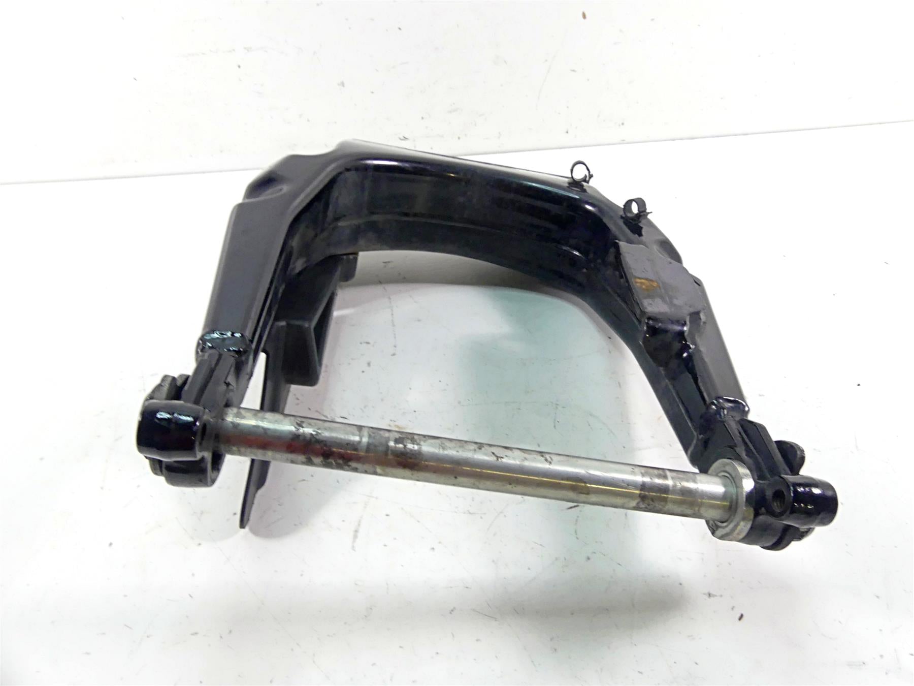 2011 Harley Touring FLTRX Road Glide Rear Swingarm Swing Arm Axle 47549-09A {{ shop.shopifyCountryName }} - Mototech271