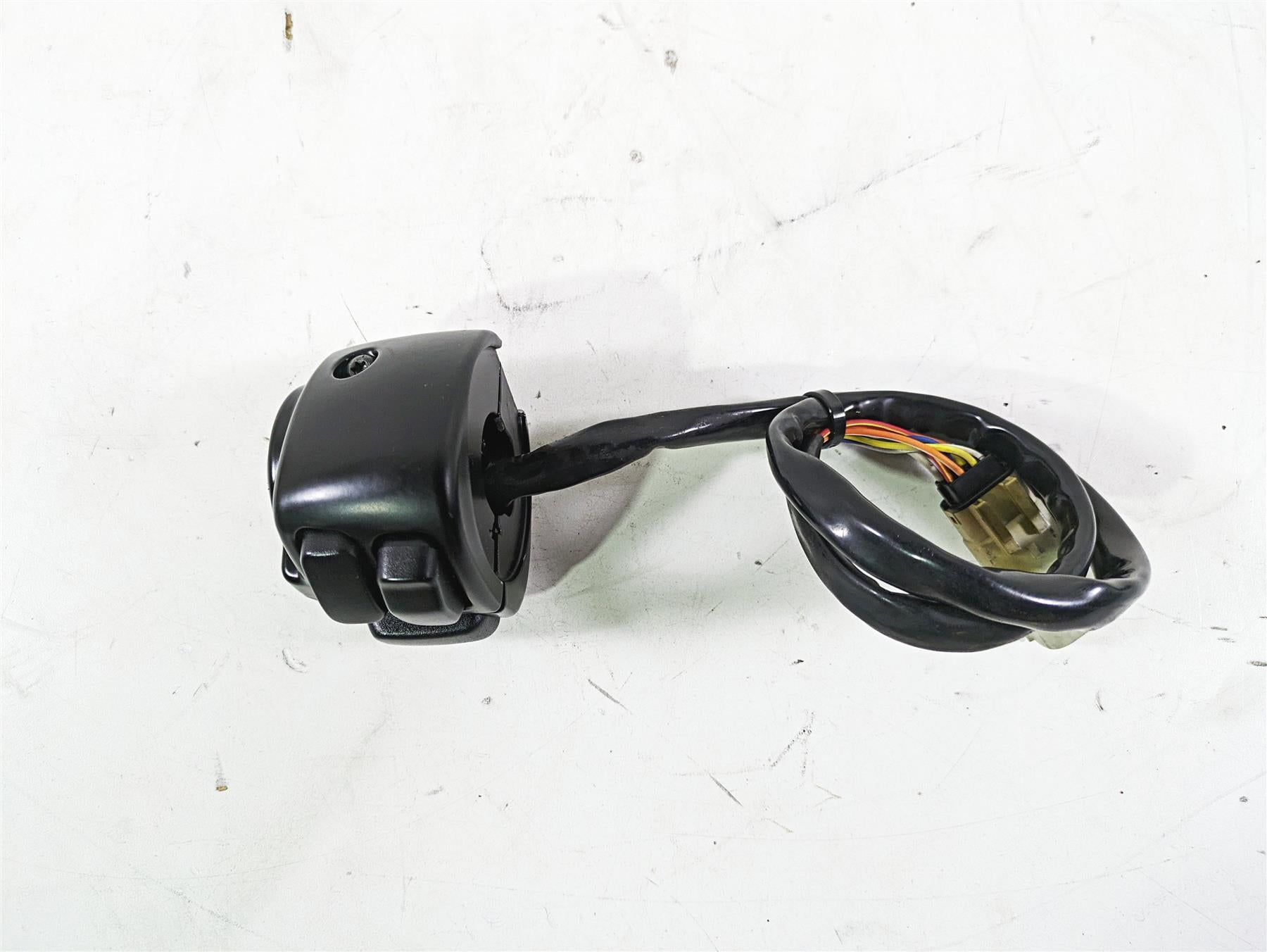 2013 Harley VRSCDX Night Rod Sp Left Hand Light Control Switch 71682-06A {{ shop.shopifyCountryName }} - Mototech271