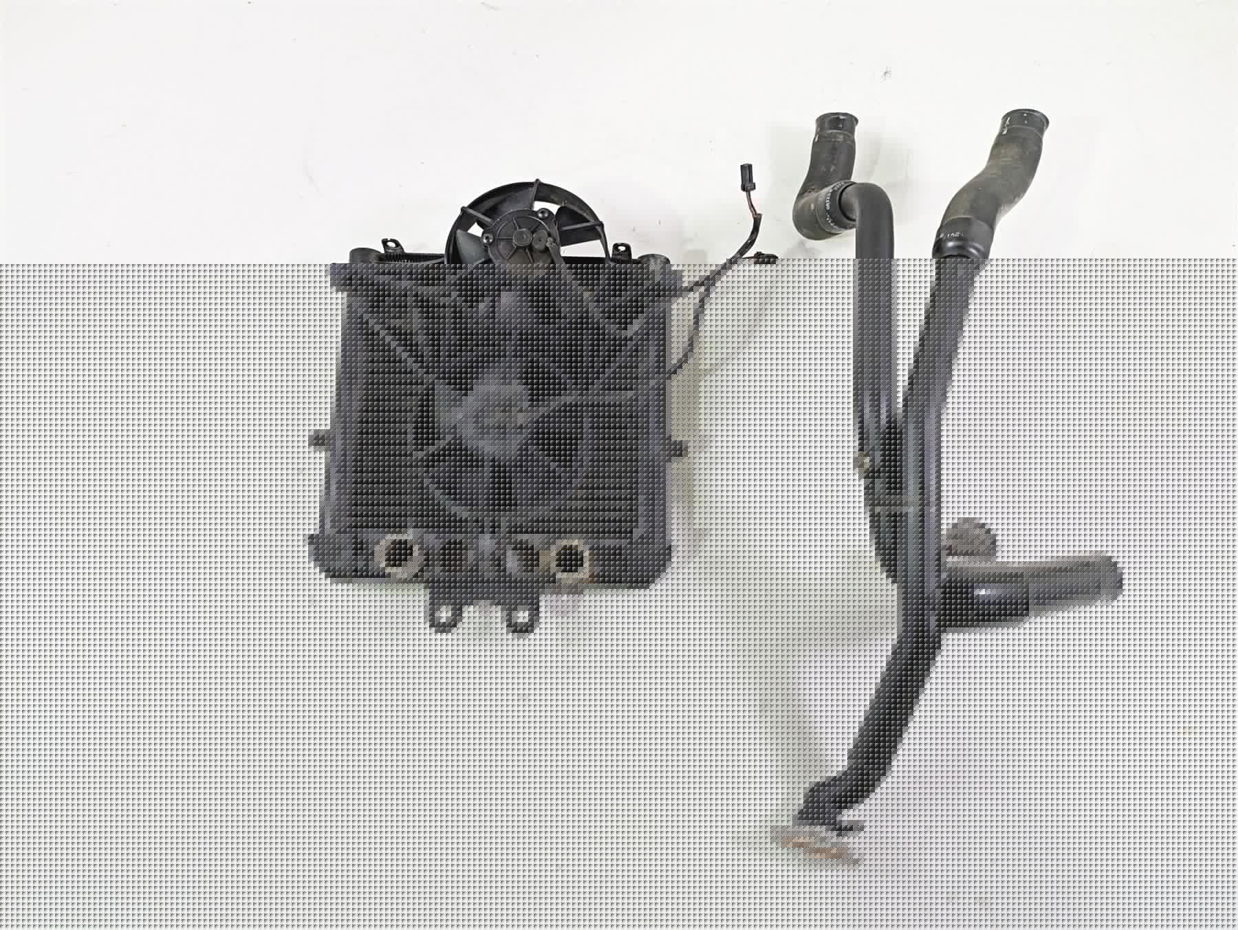 2013 Harley VRSCF Muscle Rod Radiator Fans Reservoir Hoses - Tested 26722-04 {{ shop.shopifyCountryName }} - Mototech271