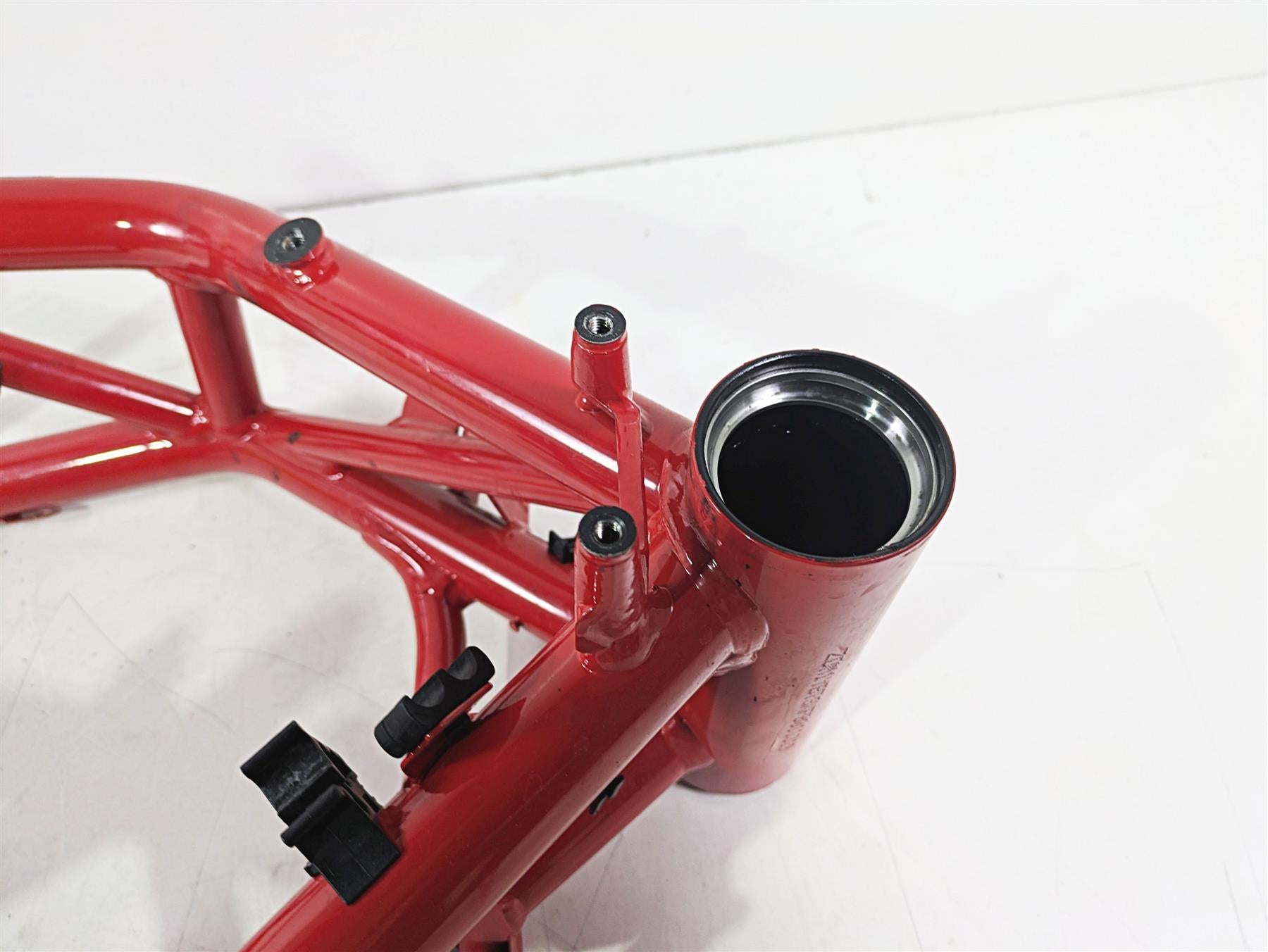 2015 Ducati Hypermotard 821 SP Straight Main Frame Chassis 470P7141EA {{ shop.shopifyCountryName }} - Mototech271