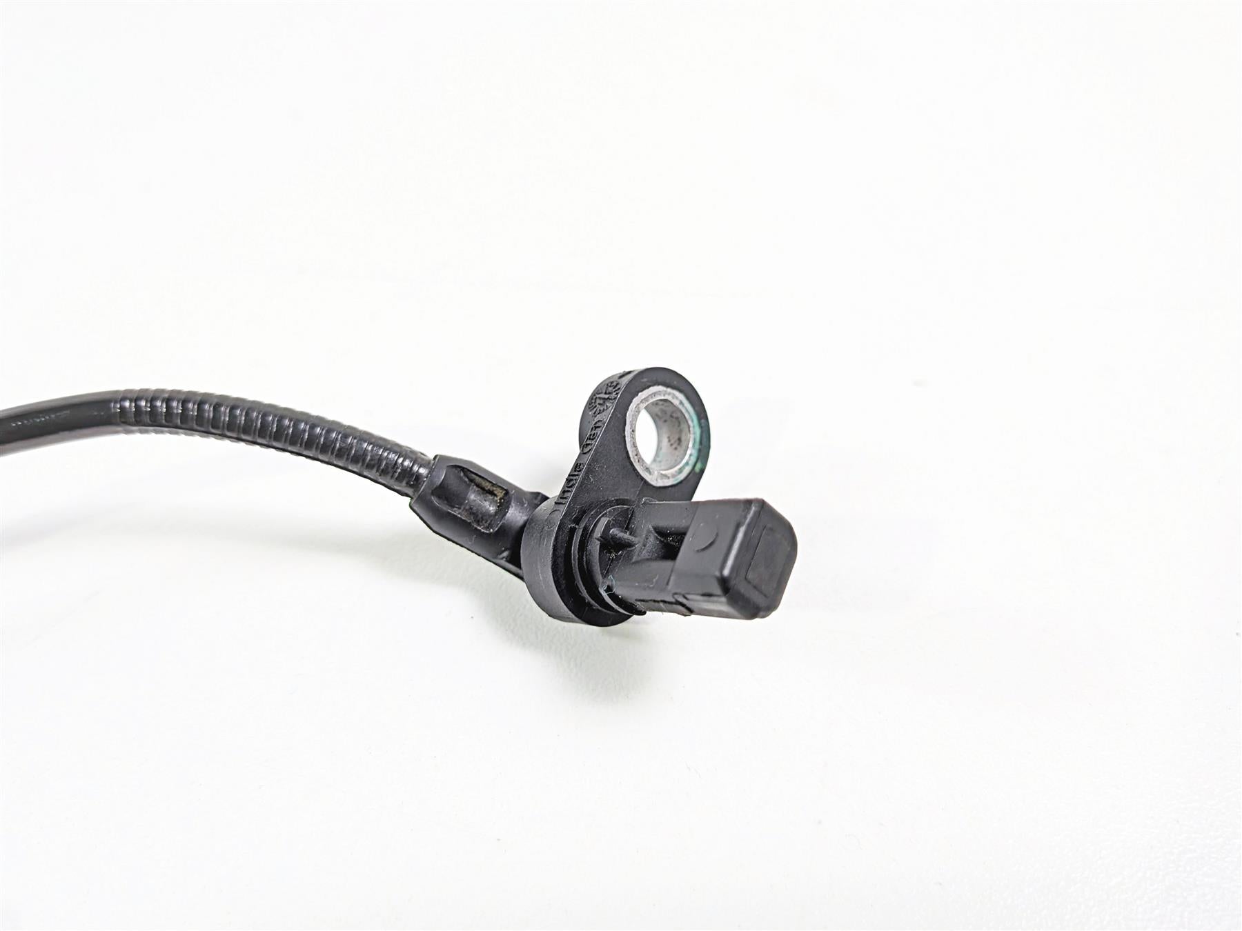 2022 Kawasaki ZX10R ZX1000 Ninja Front Abs Brake Wheel Speed Sensor 21176-0979 {{ shop.shopifyCountryName }} - Mototech271