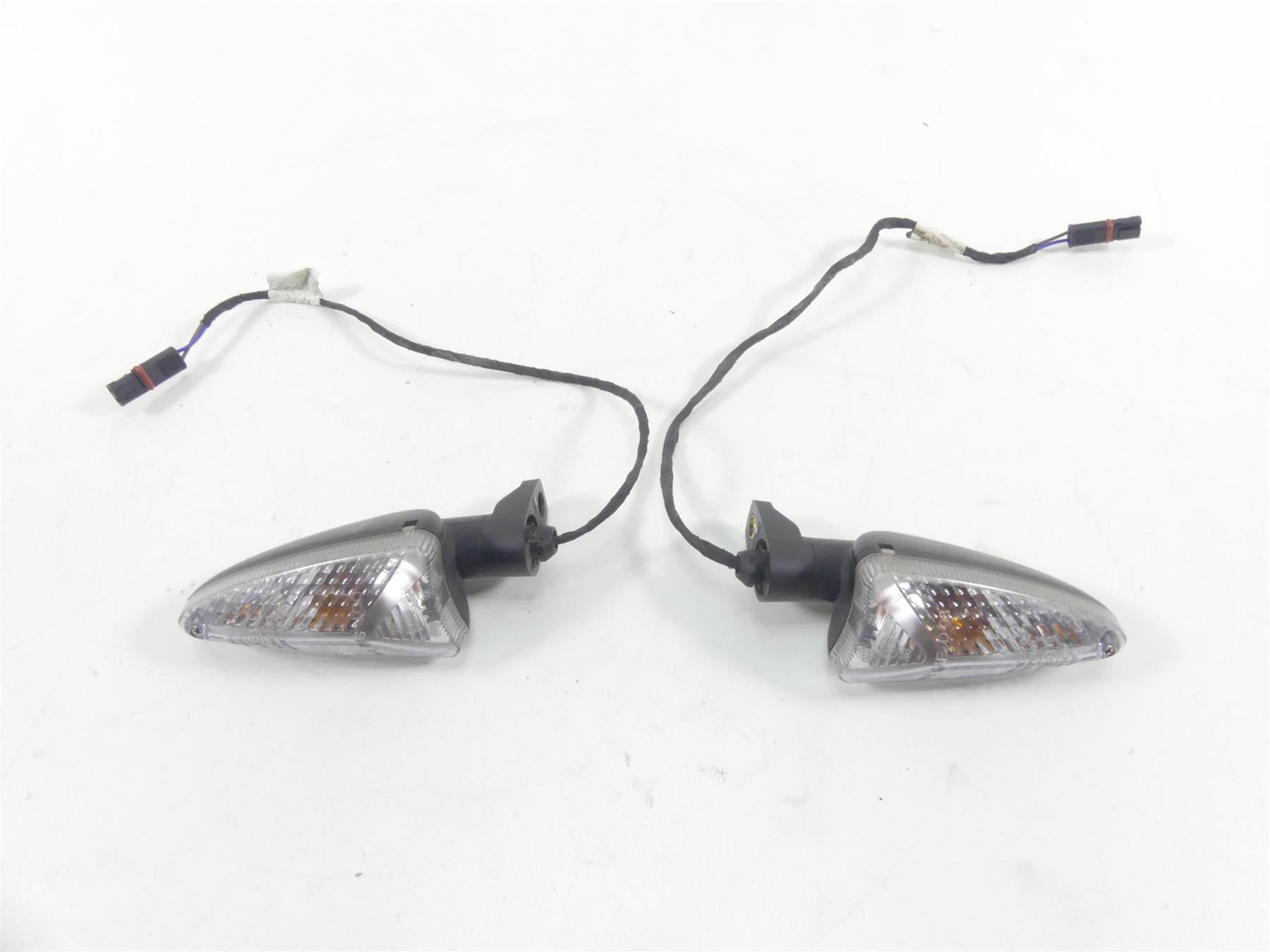 2019 BMW R1250GS K50 Rear Blinker Turn Signal Set 63138534353 63138534352 | Mototech271