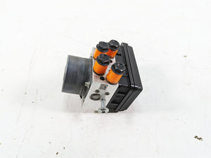 2016 Ducati Panigale 1299 S Abs Brake Pump Unit Module 54240581B 54240571B