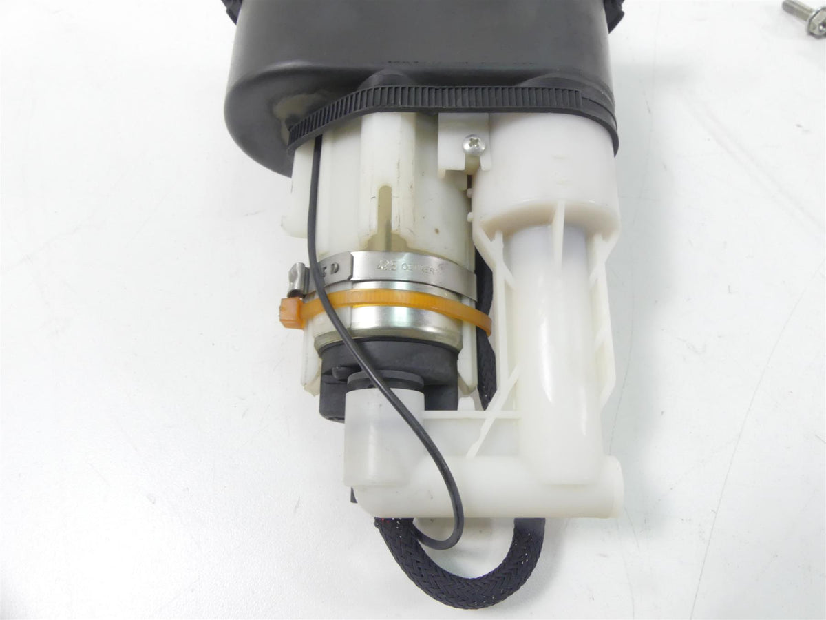 2015 Ducati Diavel Carbon Red Fuel Gas Petrol Pump 16023981B {{ shop.shopifyCountryName }} - Mototech271