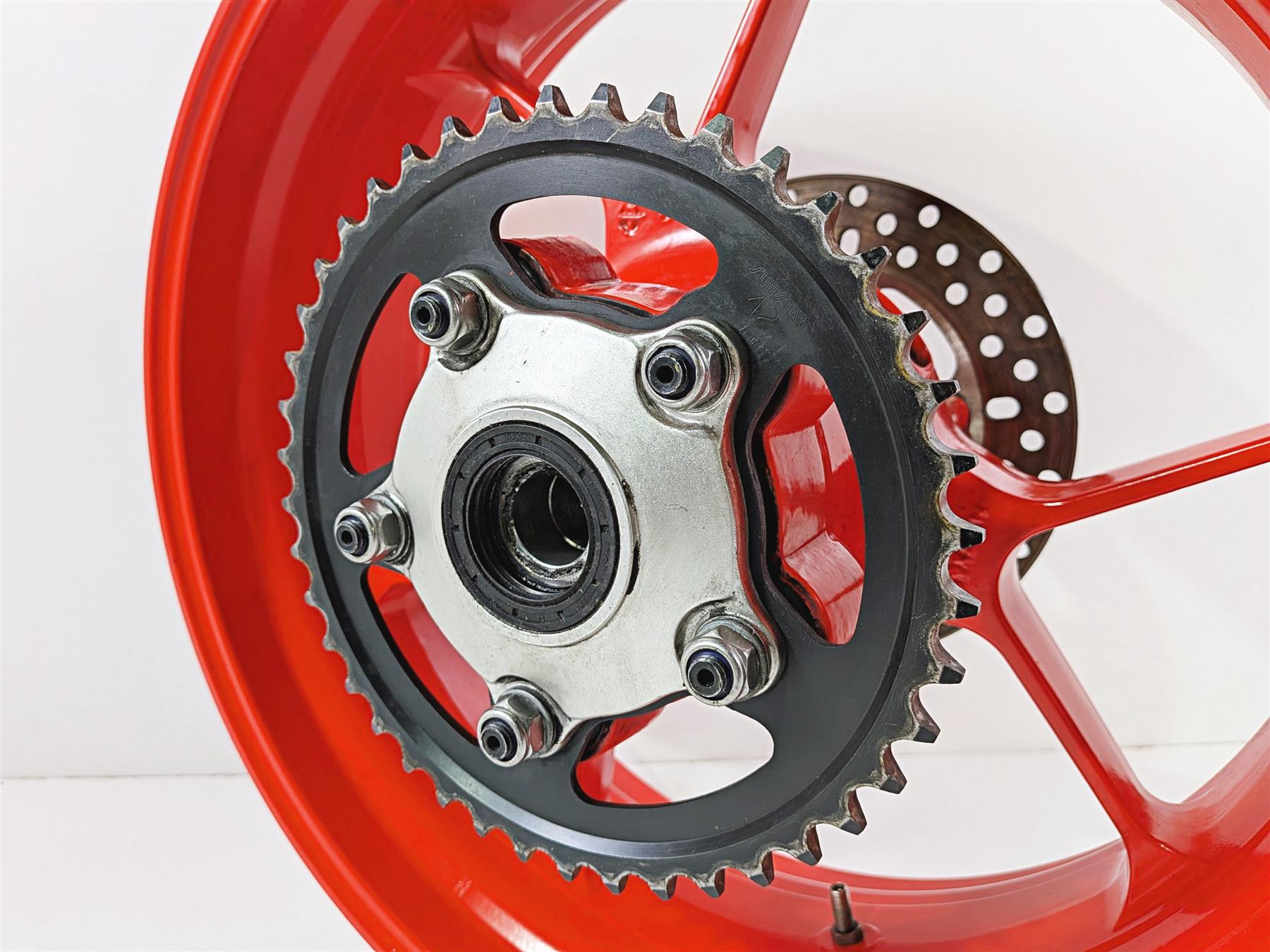 2016 Aprilia RSV 1100 Tuono V4 Factory Rear Red 17x6 Wheel Rim 2B002118 {{ shop.shopifyCountryName }} - Mototech271