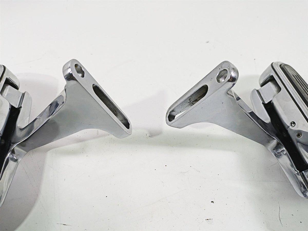 2010 Harley Touring FLHX Street Glide Streamline Rear Floorboards DR-2151HLO1606 {{ shop.shopifyCountryName }} - Mototech271