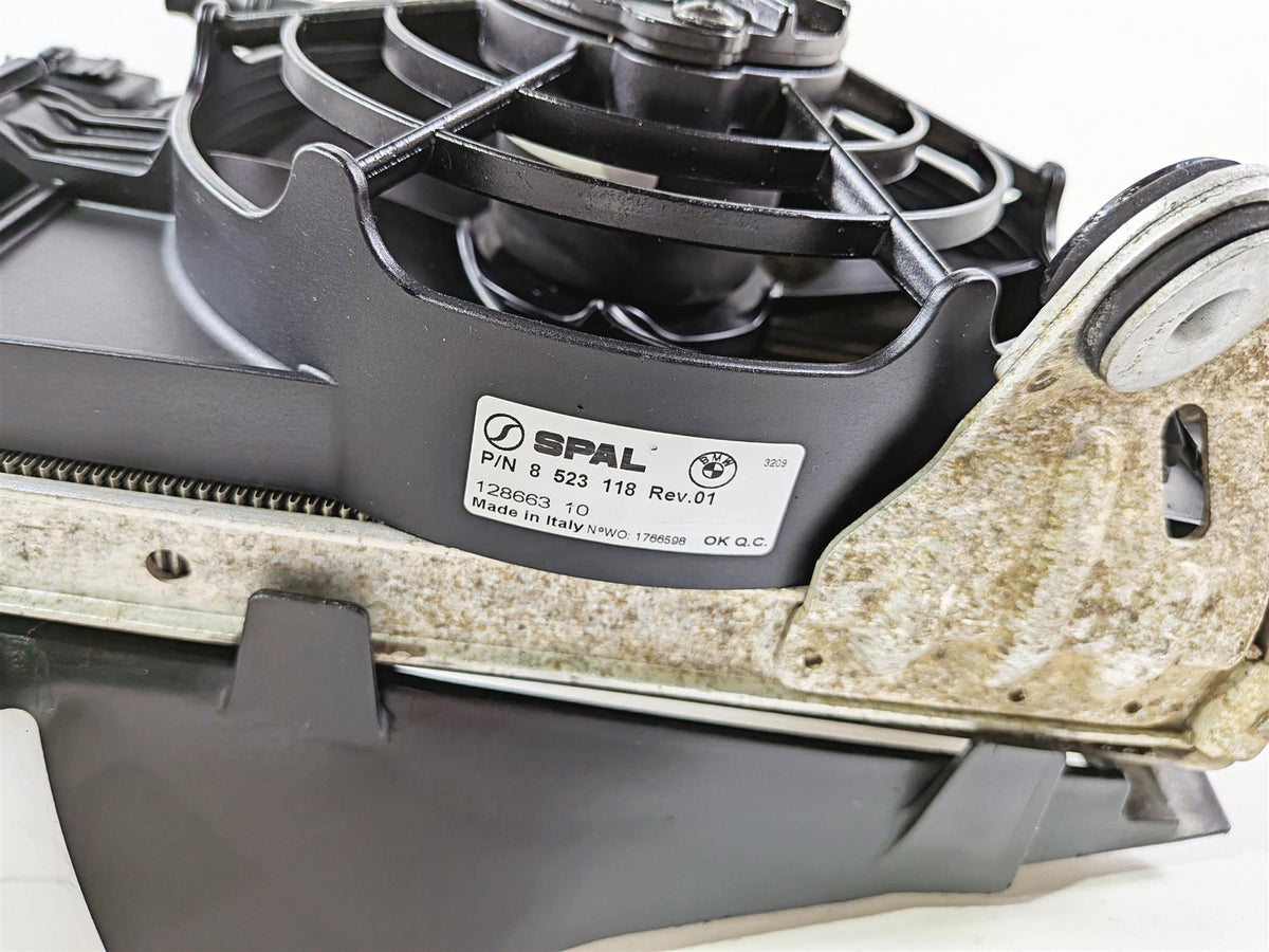 2015 BMW R1200GS K50 Right Left Radiator Fan & Covers -No Leaks 17118546416 {{ shop.shopifyCountryName }} - Mototech271