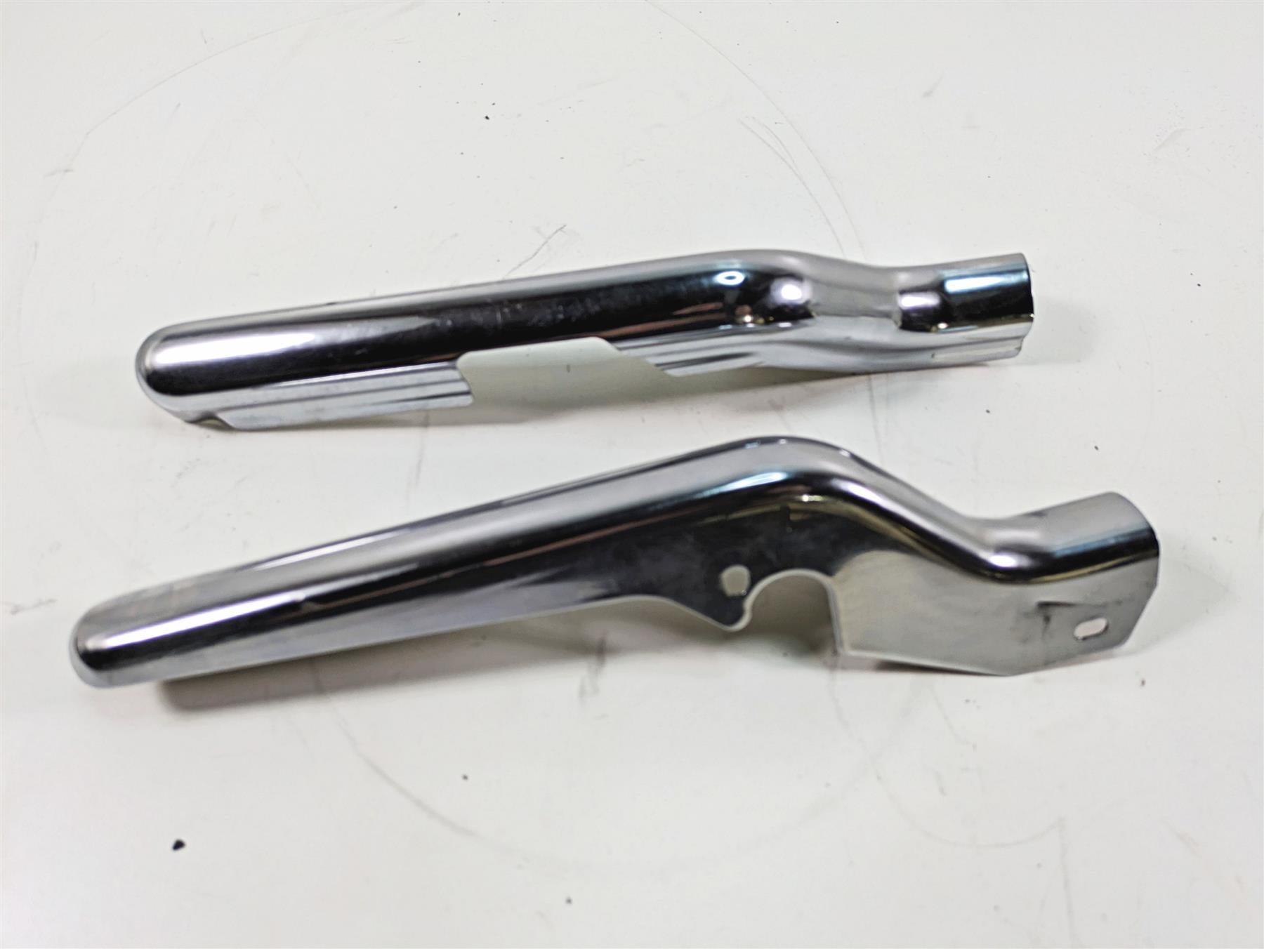 2006 Harley Touring FLHXI Street Glide Rear Frame Chrome Struts Set 47502-97 {{ shop.shopifyCountryName }} - Mototech271