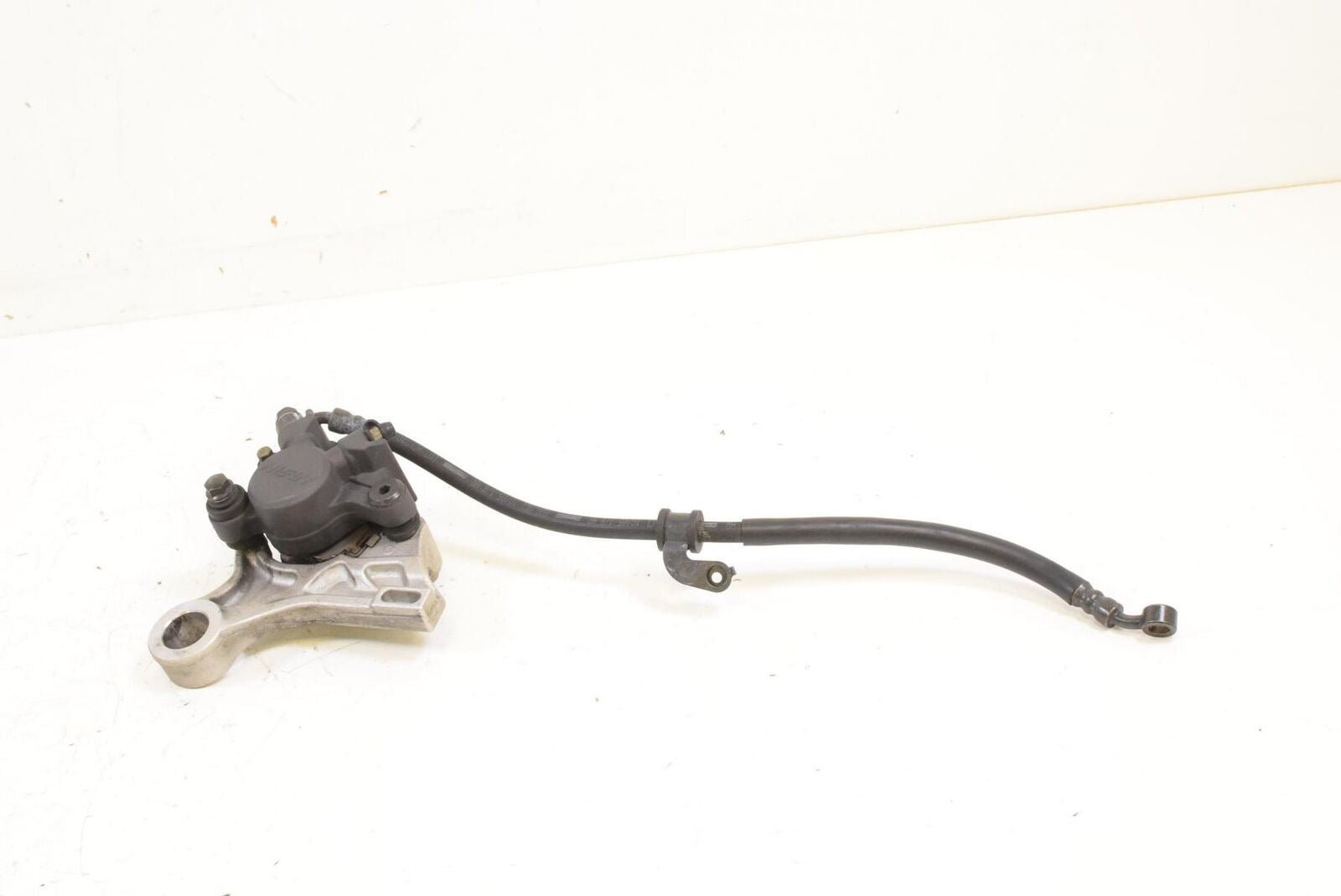 2006 Honda CBR600RR CBR600 RR Rear Brake Caliper Pads Bracket Mount 43150-MEE-D0 {{ shop.shopifyCountryName }} - Mototech271