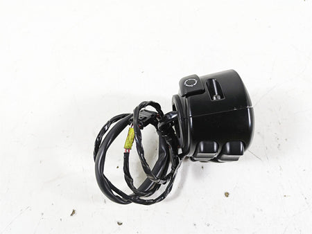 2015 Harley Touring FLHXS Street Glide Left Hand Cruise Control Switch 71500128B {{ shop.shopifyCountryName }} - Mototech271