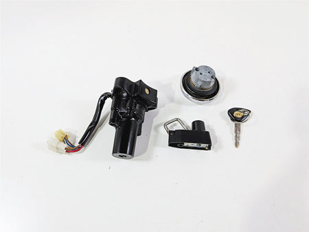 2006 Yamaha XVZ1300 Royal Star Ignition Switch Key Gas Cap Lock Set 1D6-82501-00-00 {{ shop.shopifyCountryName }} - Mototech271