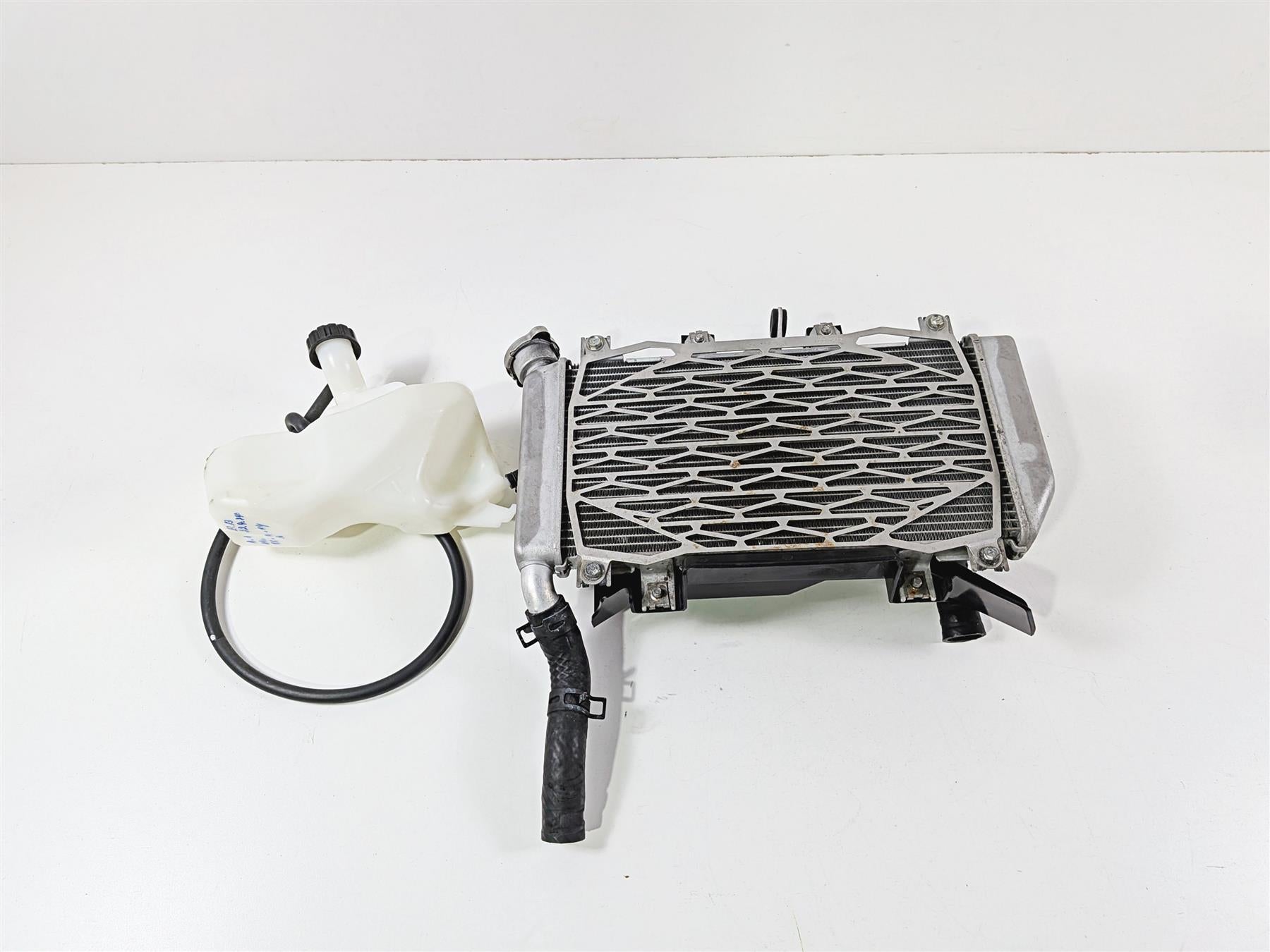 2024 Kawasaki EX500 Ninja 40th An. Radiator Fan Reservoir Hoses Set 39061-0916 {{ shop.shopifyCountryName }} - Mototech271