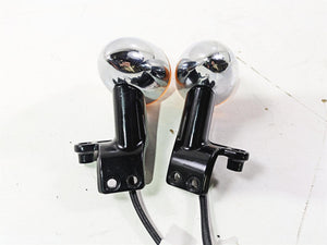 2019 Indian Chieftain Limited Front Blinker Turn Signal Set 2414421 | Mototech271