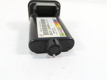 Load image into Gallery viewer, 2006 Harley Softail FXSTSI Springer Tsm Turn Signal Module 68921-01D | Mototech271
