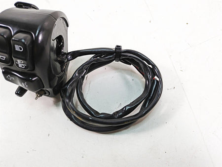 2019 Harley Touring FLHX Street Glide Left Hand Control Switch 71500128B {{ shop.shopifyCountryName }} - Mototech271