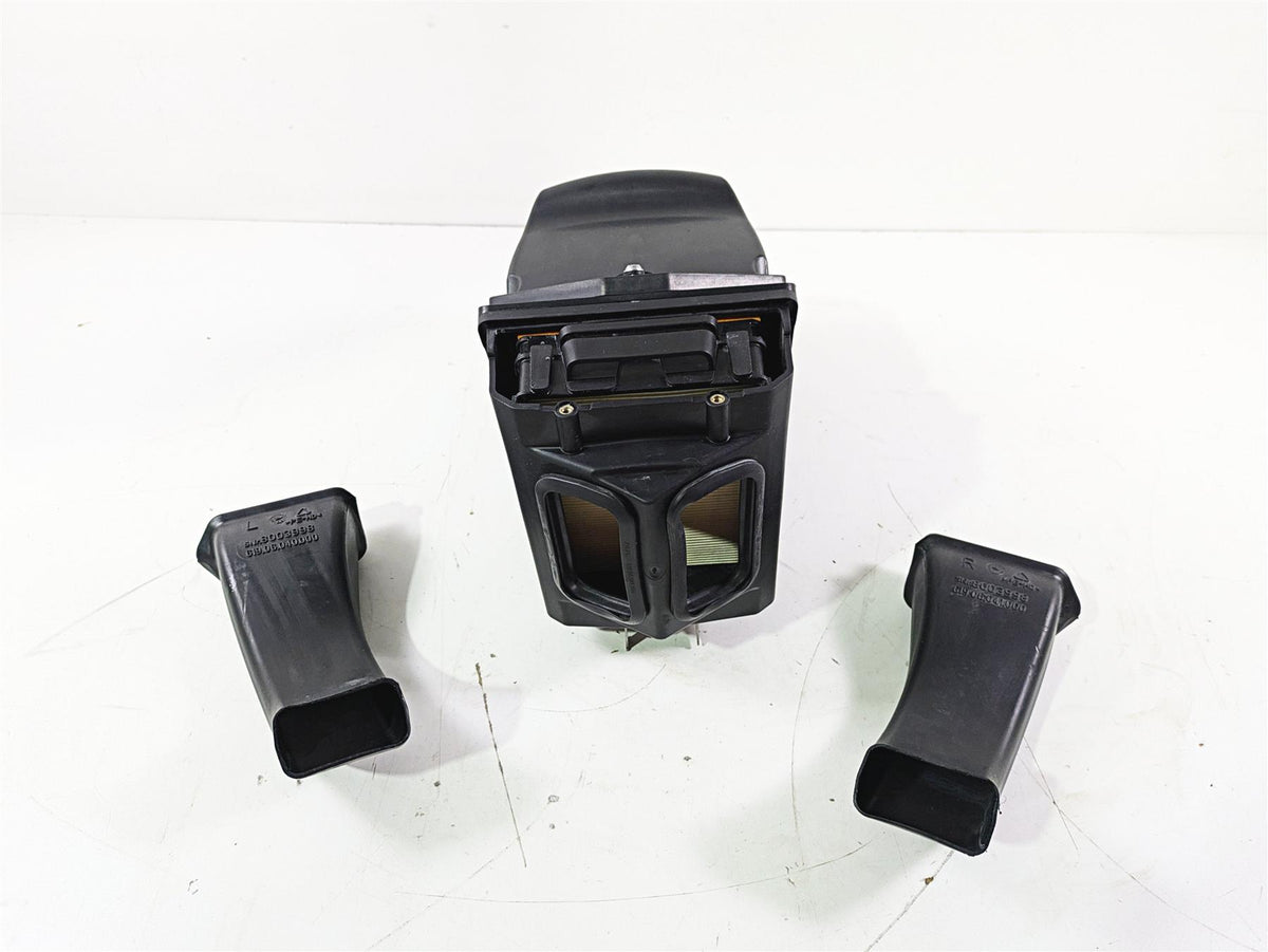 2022 KTM 1290 Super Adventure S Air Box Cleaner Breather & Ducts 61906001000 {{ shop.shopifyCountryName }} - Mototech271