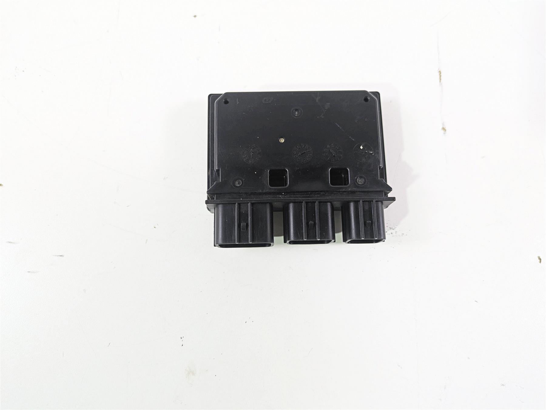 2023 Kawasaki ZX1400 ZX14R Ninja Junction Box Relay Fuse 49miles 27002-0050 {{ shop.shopifyCountryName }} - Mototech271