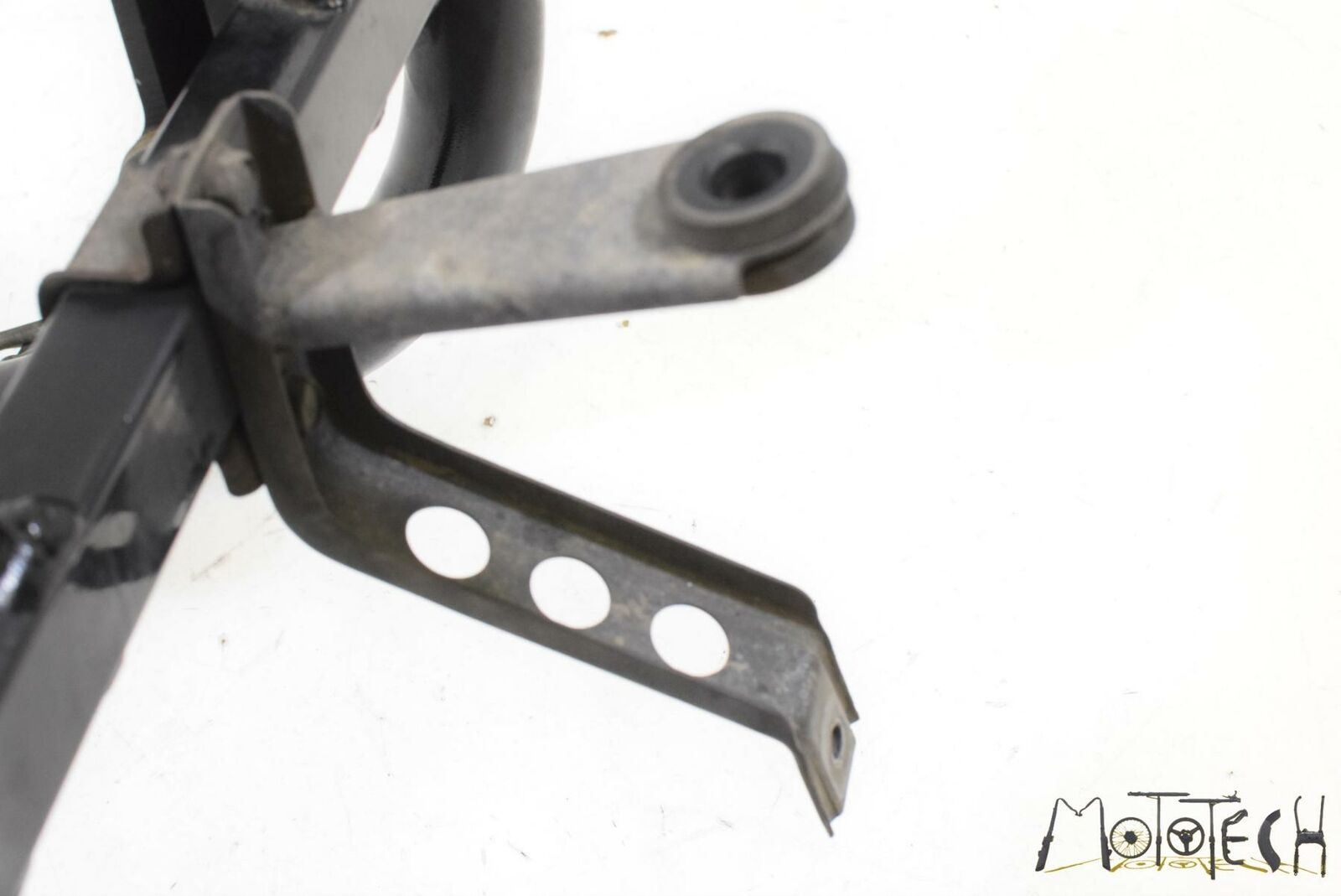 2005 Kawasaki ZZR1200 ZX1200 Front Downtube Lower Frame Rails 31064-1246 {{ shop.shopifyCountryName }} - Mototech271