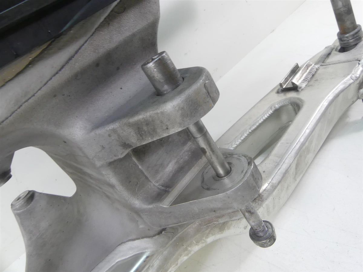 2004 Honda CBR1000RR SC57 Unit Pro-Link Swingarm Swing Arm 52200-MEL-505 {{ shop.shopifyCountryName }} - Mototech271