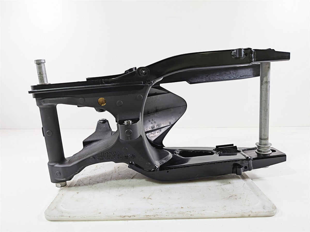 2024 Honda CBR600RR Rear Black Swingarm Swing Arm 52200-MFJ-A51-Mototech271