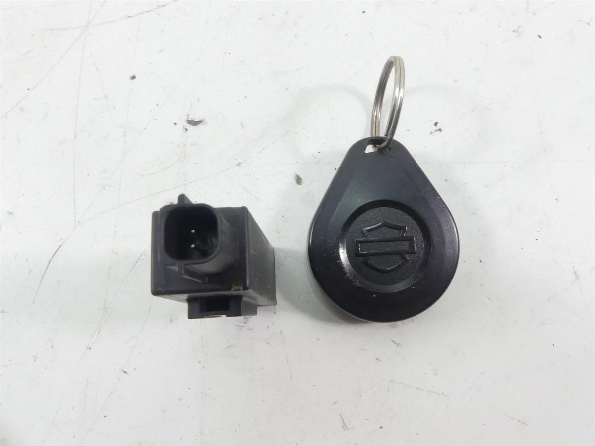 2019 Harley Softail FXBB Street Bob Bcm Security Y-Axis Module & Fob 41000349E {{ shop.shopifyCountryName }} - Mototech271