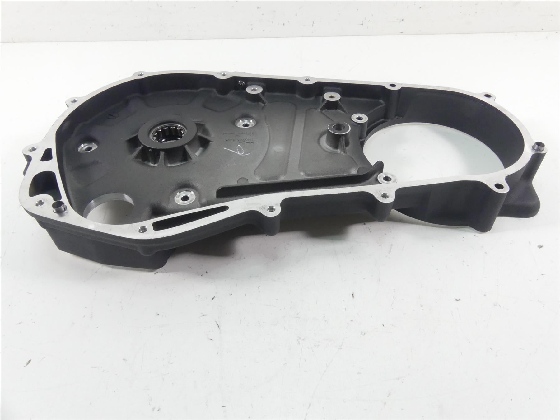 2018 Harley Softail FXBB Street Bob Inner Primary Drive Clutch Cover 36500099 {{ shop.shopifyCountryName }} - Mototech271