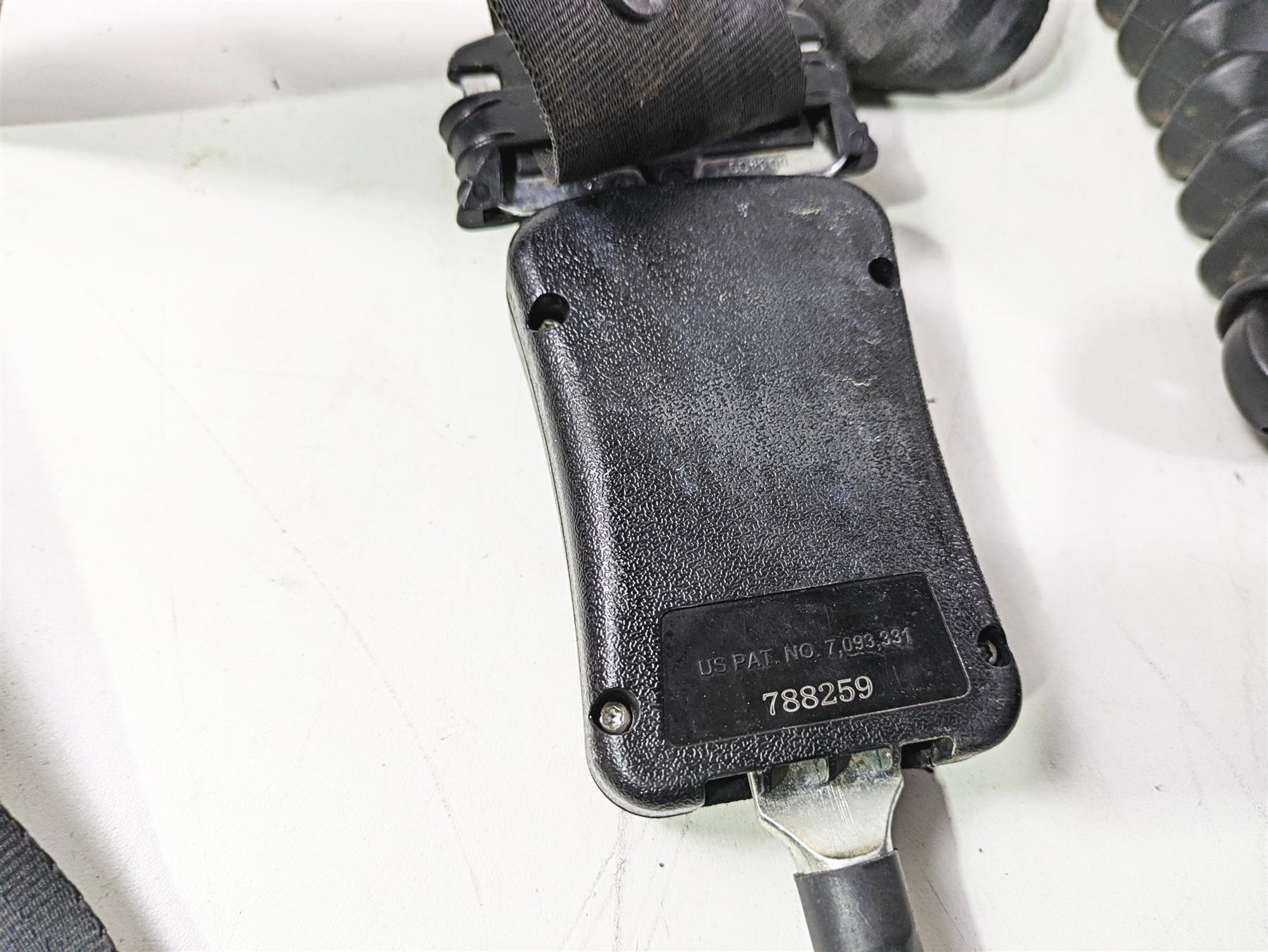 2021 Kawasaki Teryx KRX KRF 1000 Left Right Seat Belt Set 53061-0358 53061-0359 {{ shop.shopifyCountryName }} - Mototech271