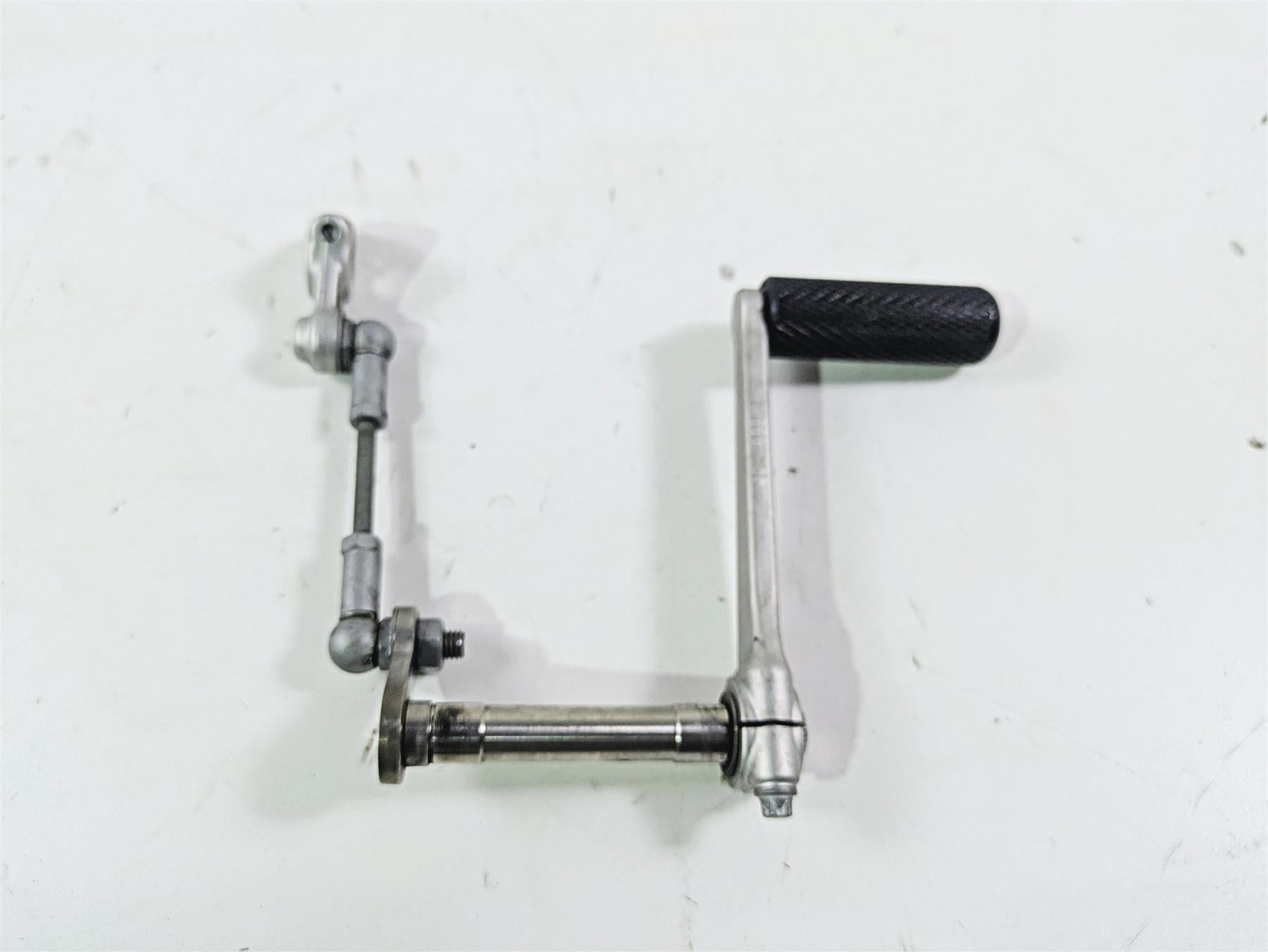 2010 BMW R1200GS K25 Shifter Shift Lever & Linkage 23417670378 {{ shop.shopifyCountryName }} - Mototech271