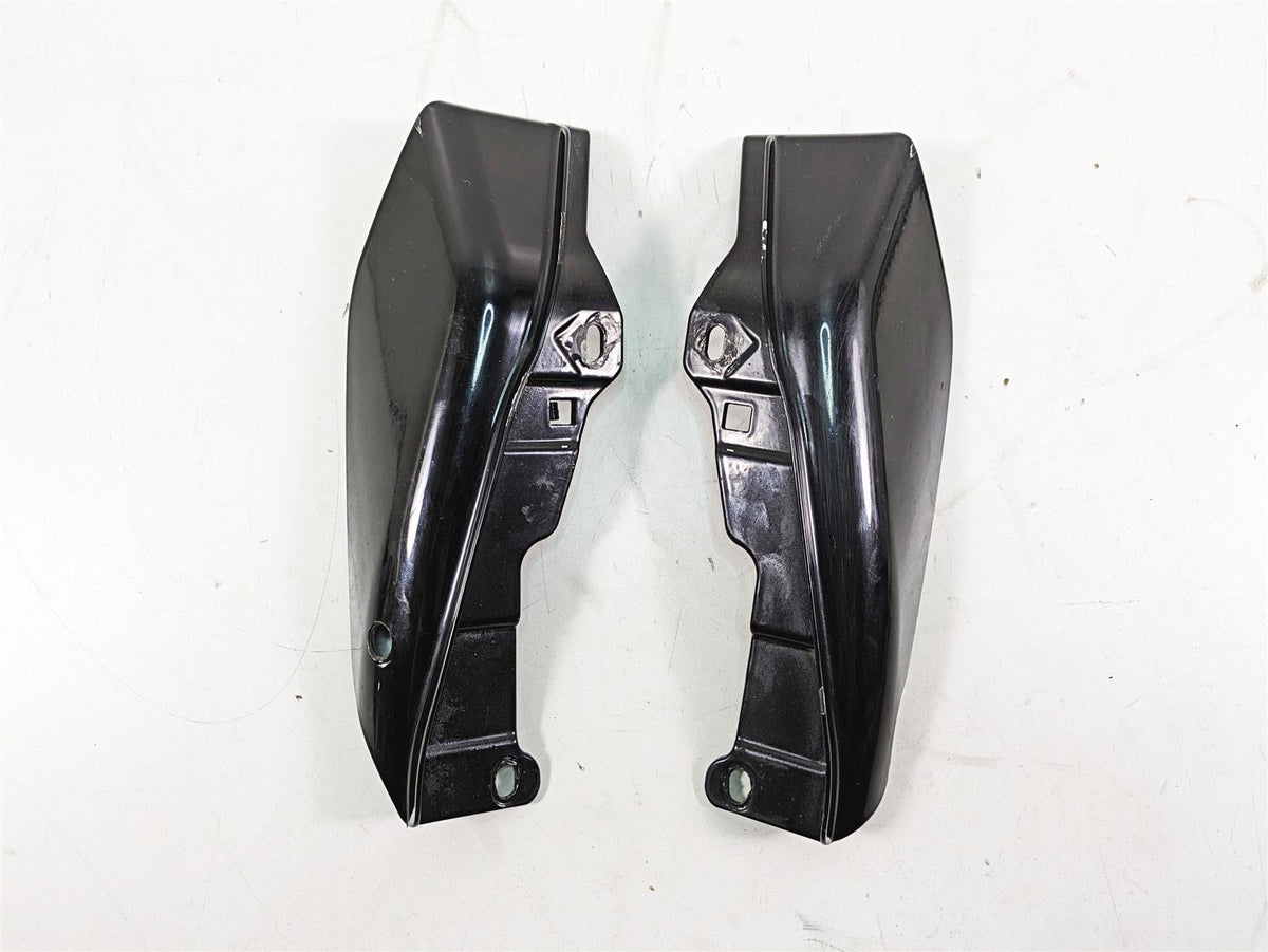 2011 Harley Touring FLTRU Road Glide Mid Frame Air Deflector Set -Read 58167-09 {{ shop.shopifyCountryName }} - Mototech271