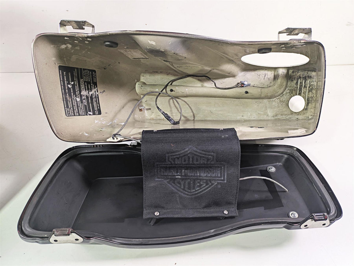 2001 Harley Touring FLHX Street Glide Left Right Saddlebag Set 90752-93 90753-93 {{ shop.shopifyCountryName }} - Mototech271