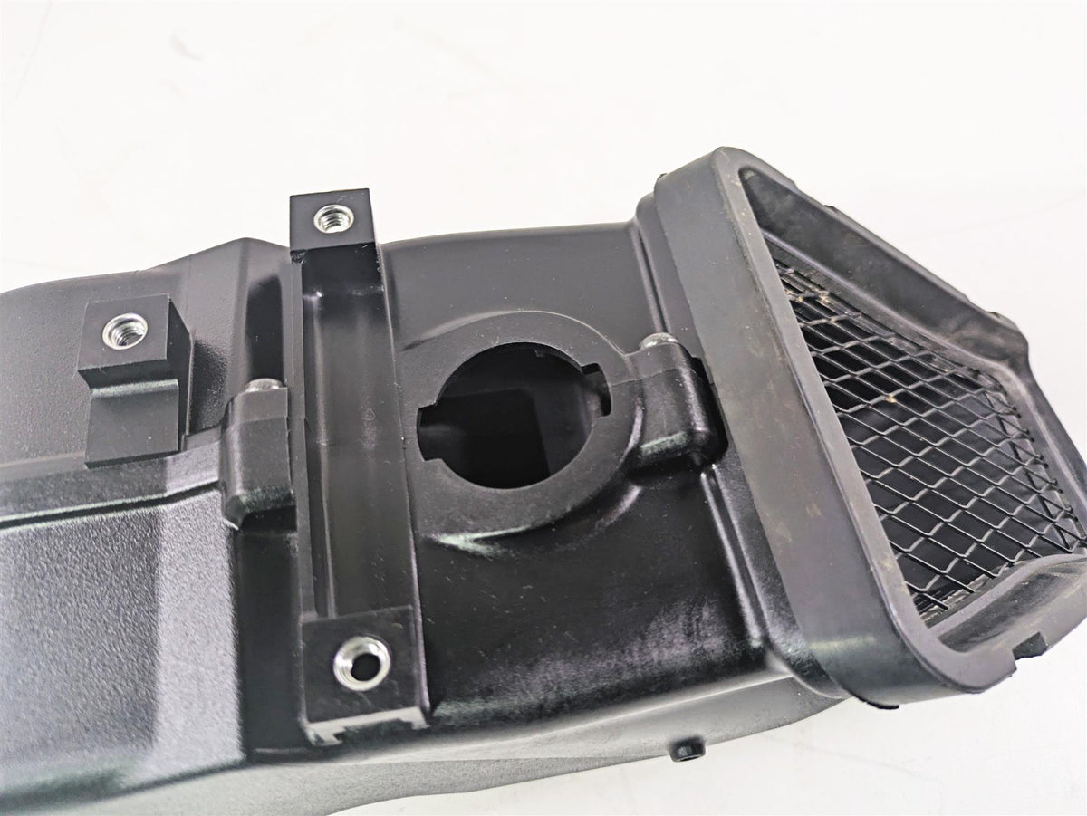 2016 Kawasaki ZX10R Ninja Front Center Air Duct Scoop Ram 39045-0041 {{ shop.shopifyCountryName }} - Mototech271
