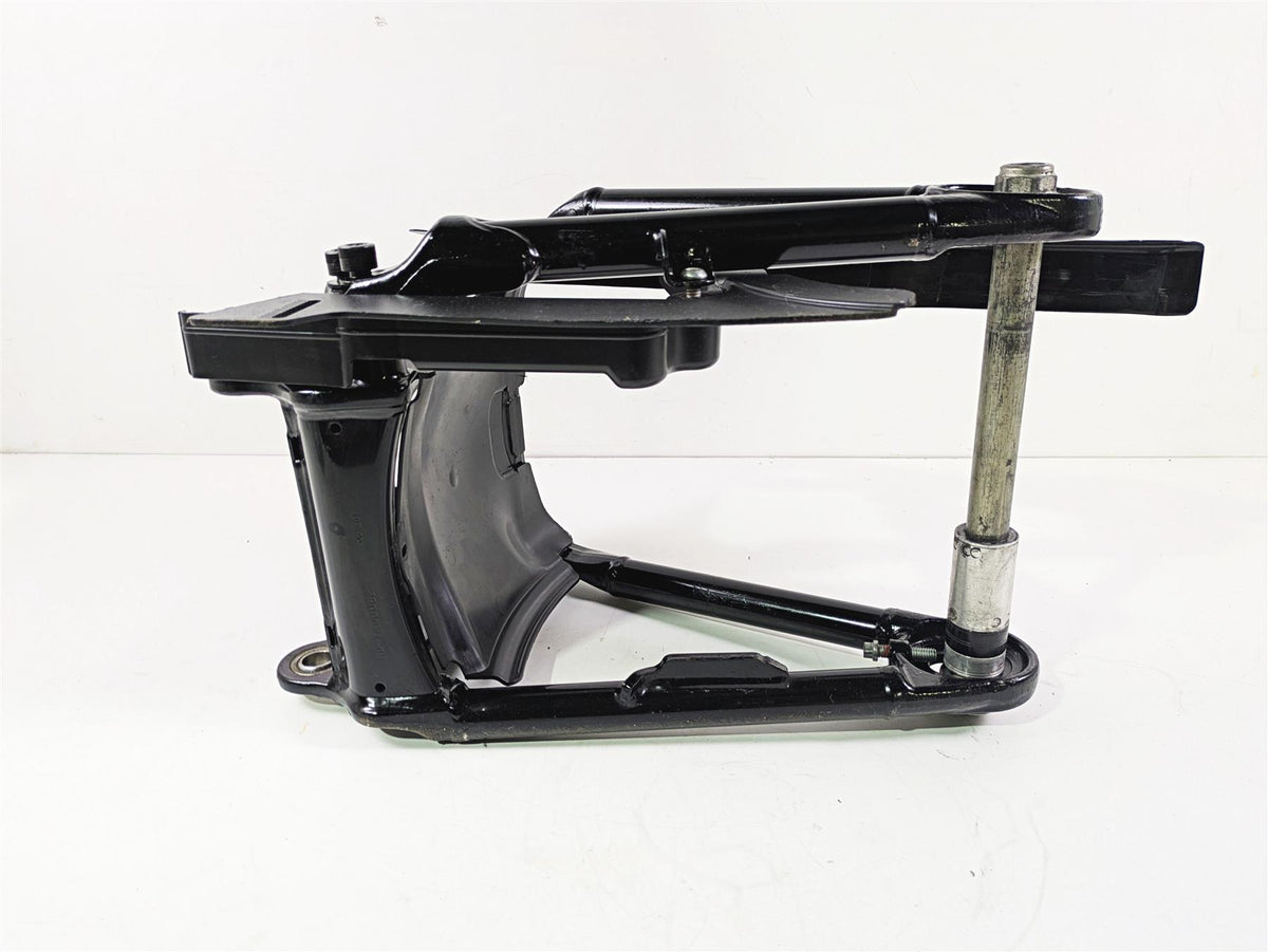 2020 Harley Softail FXST Standard Swingarm Swing Arm & Guards 47400099BHP {{ shop.shopifyCountryName }} - Mototech271