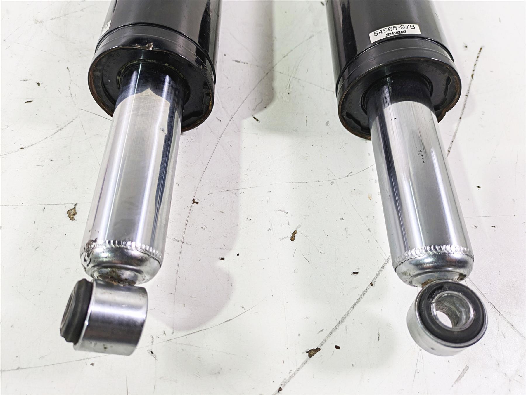 2003 Harley Touring FLHTCUI E-Glide 100th Rear Suspension Shocks -Read 54565-97B {{ shop.shopifyCountryName }} - Mototech271