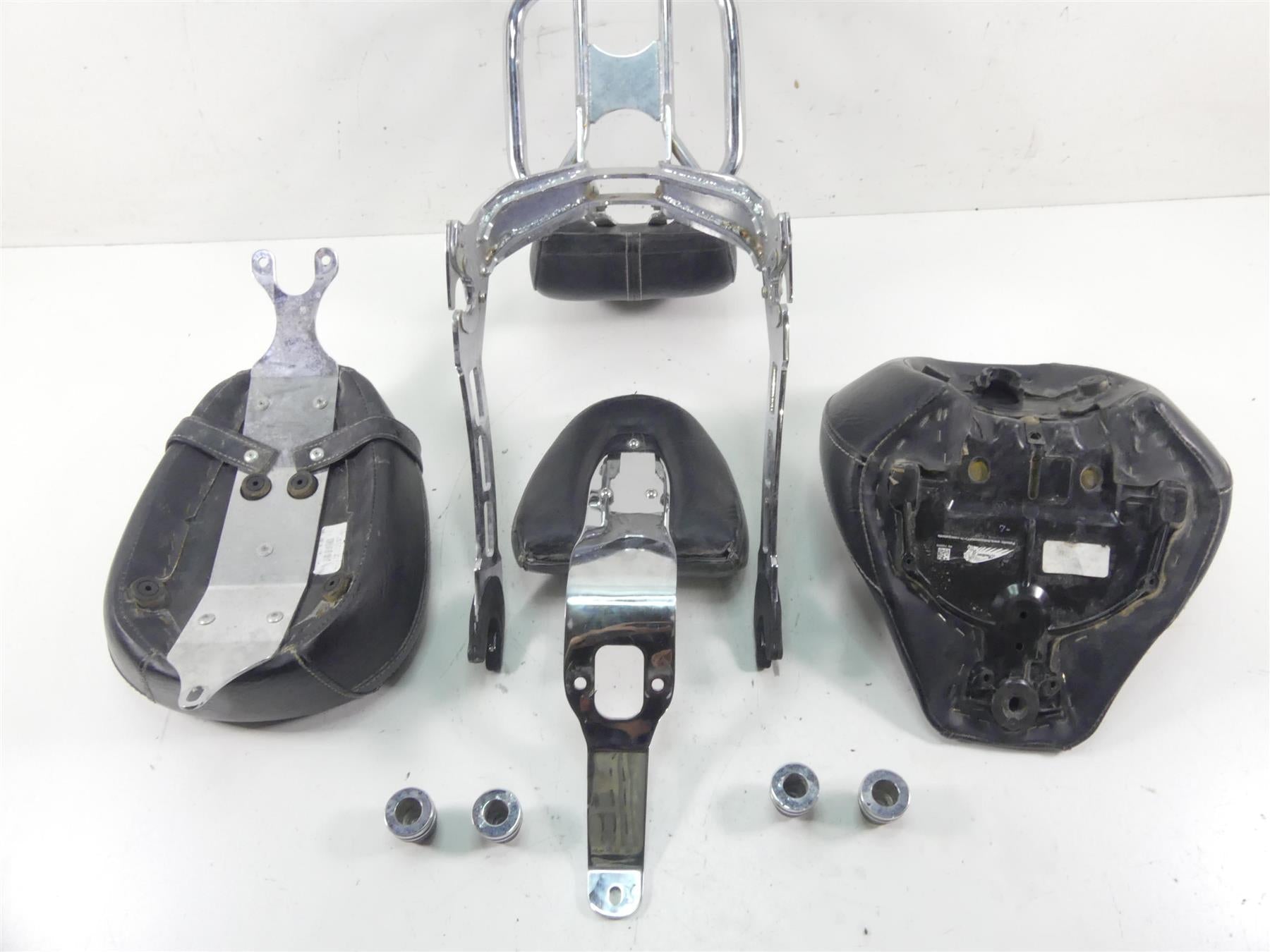 2018 Indian Scout Sixty Front Rear Seat Saddle Backrest Sissy Bar Set 7185076 {{ shop.shopifyCountryName }} - Mototech271