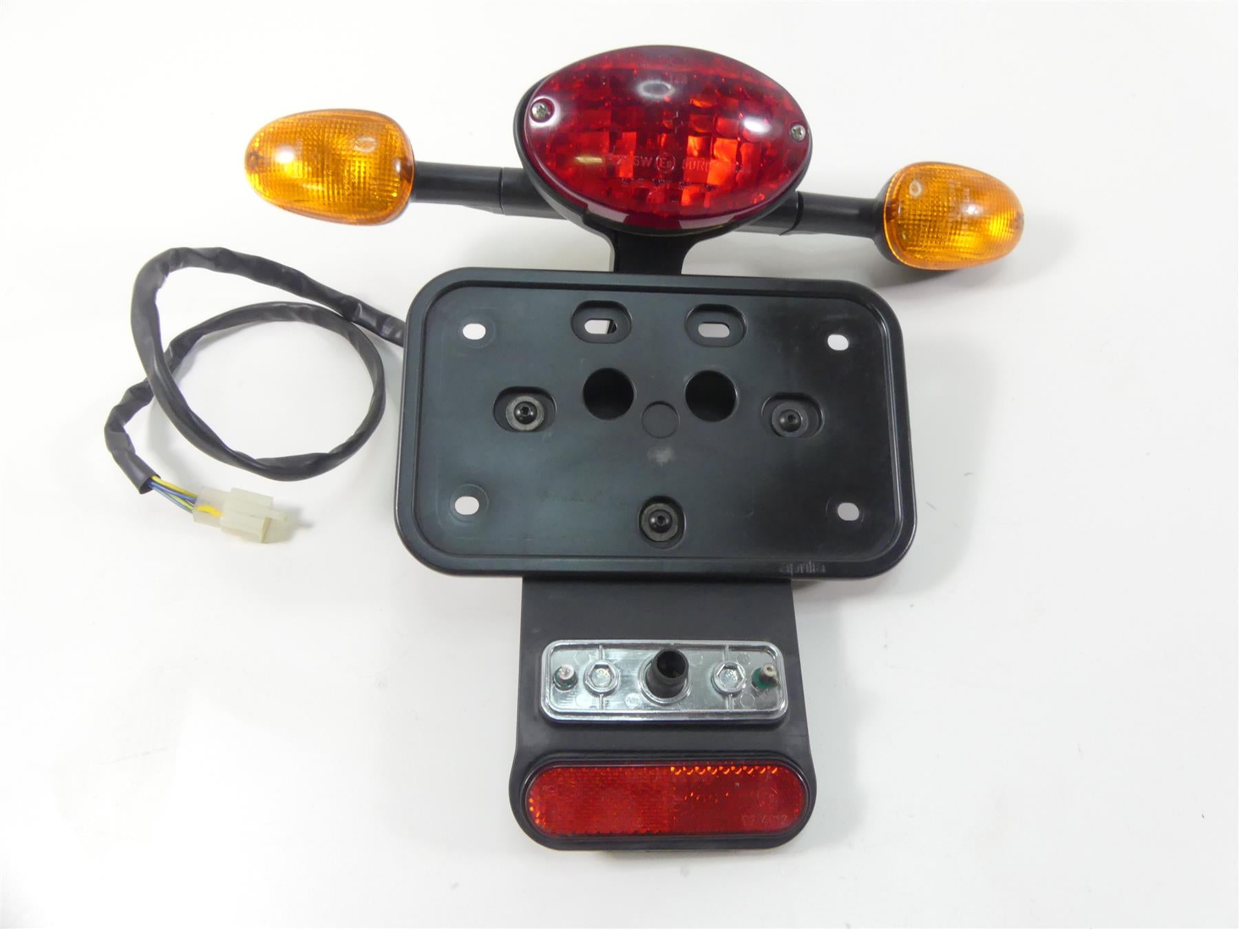 2016 Moto Guzzi V7 II Special 750 Taillight + Rear Blinker & Holder Set 2B001701 {{ shop.shopifyCountryName }} - Mototech271