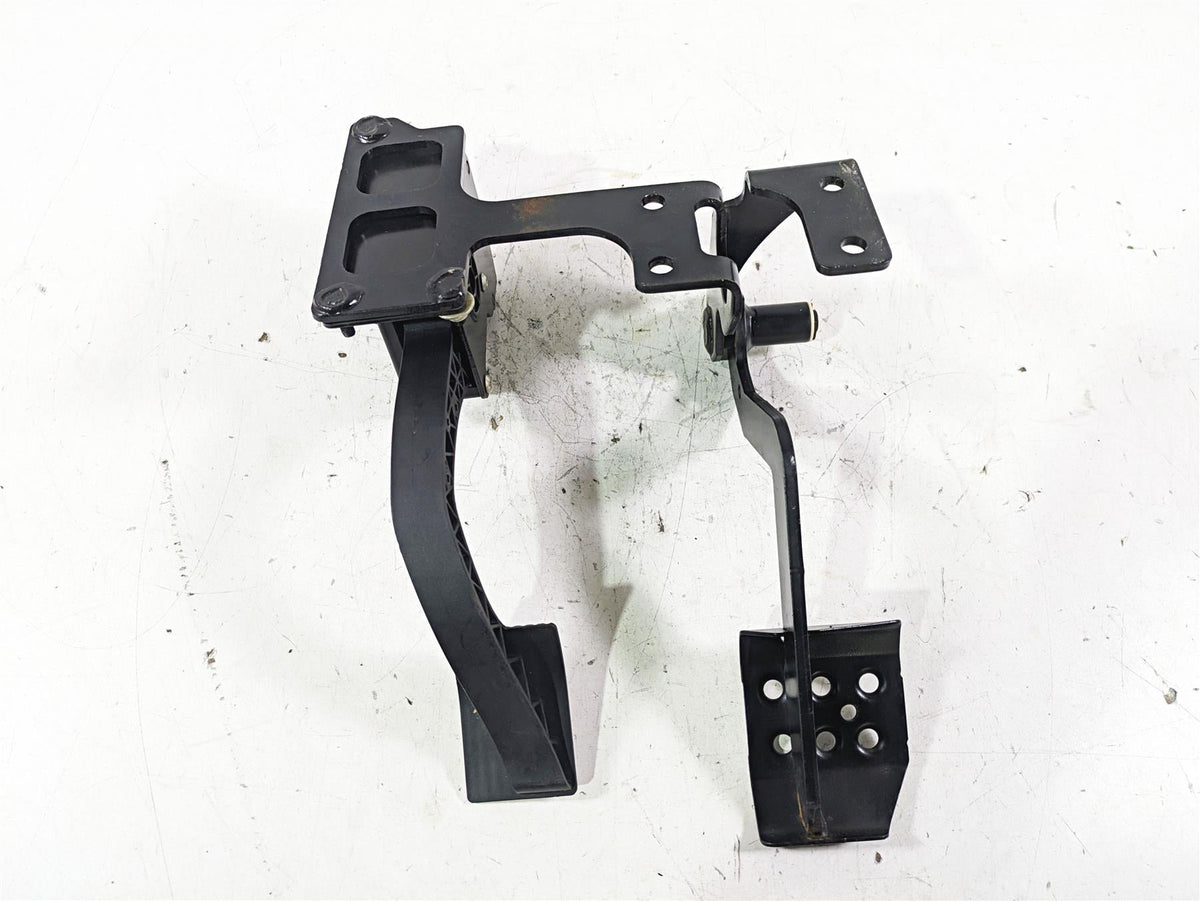 2020 Polaris RZR XP 1000 Turbo Brake & Accelerate Pedal Set 1019105 4014042 {{ shop.shopifyCountryName }} - Mototech271