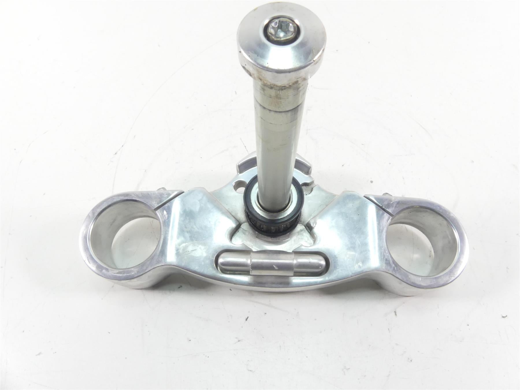 2021 Harley Softail FLSB Sport Glide Lower Triple Tree Clamp - Read 45900187 {{ shop.shopifyCountryName }} - Mototech271