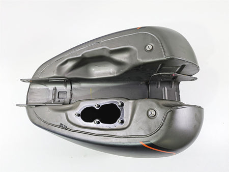 2019 Harley Softail FXDR 114 Fuel Gas Petrol Tank READ 61000677 {{ shop.shopifyCountryName }} - Mototech271