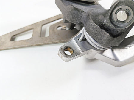 2019 Triumph Speed Triple RS 1050 Front Right Foot Peg & Brake Pedal T2081844 {{ shop.shopifyCountryName }} - Mototech271