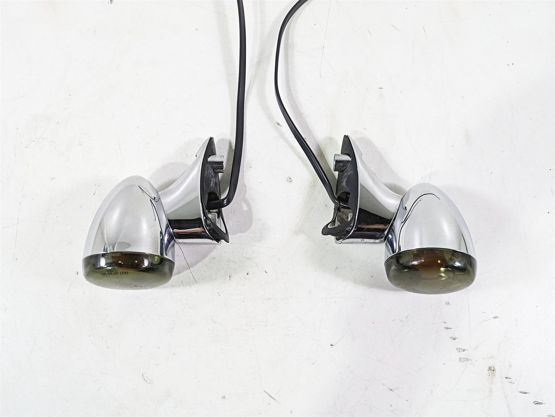 2017 Harley Touring FLTRXS Road Glide Front Blinker & Mount Set 67800512 {{ shop.shopifyCountryName }} - Mototech271