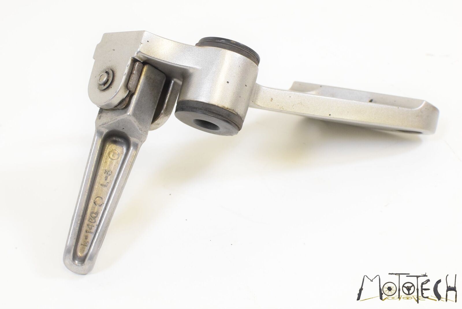 2005 Kawasaki ZZR1200 ZX1200 Ninja Rear Passenger Right Footpeg 35063-1219-458 {{ shop.shopifyCountryName }} - Mototech271