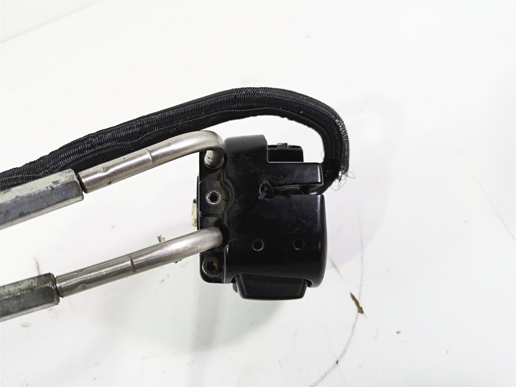 2016 Harley FXDL Dyna Low Rider Right Hand Control Switch - Read 71500361 {{ shop.shopifyCountryName }} - Mototech271