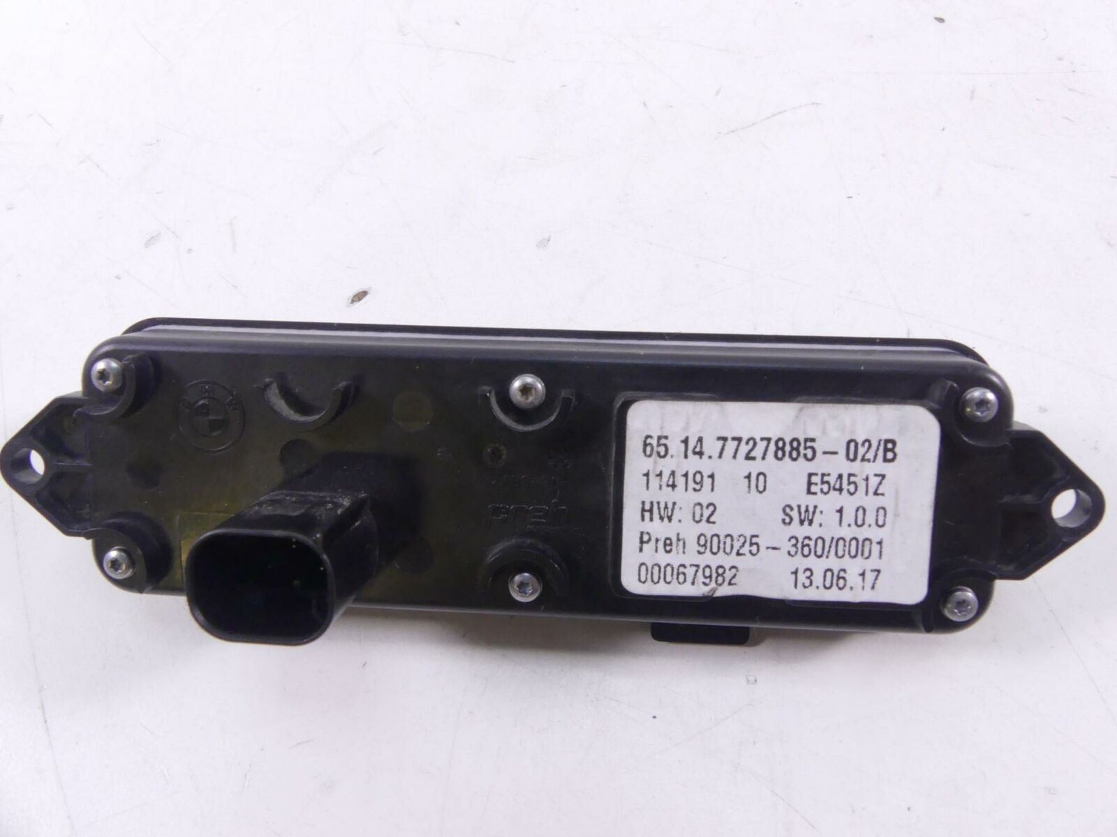 2017 BMW R1200RT RTW K52 Radio Audio Control Knobs Side Panel 65147727885 {{ shop.shopifyCountryName }} - Mototech271