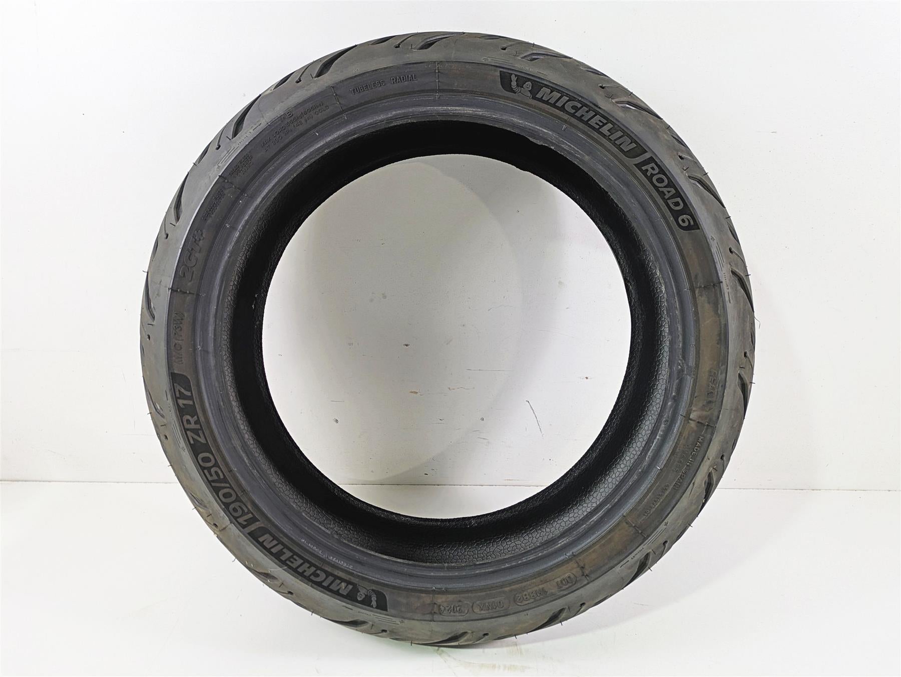 Used Rear Motorcycle Tire Michelin Road 6 190/50 ZR17 3528701847610 {{ shop.shopifyCountryName }} - Mototech271