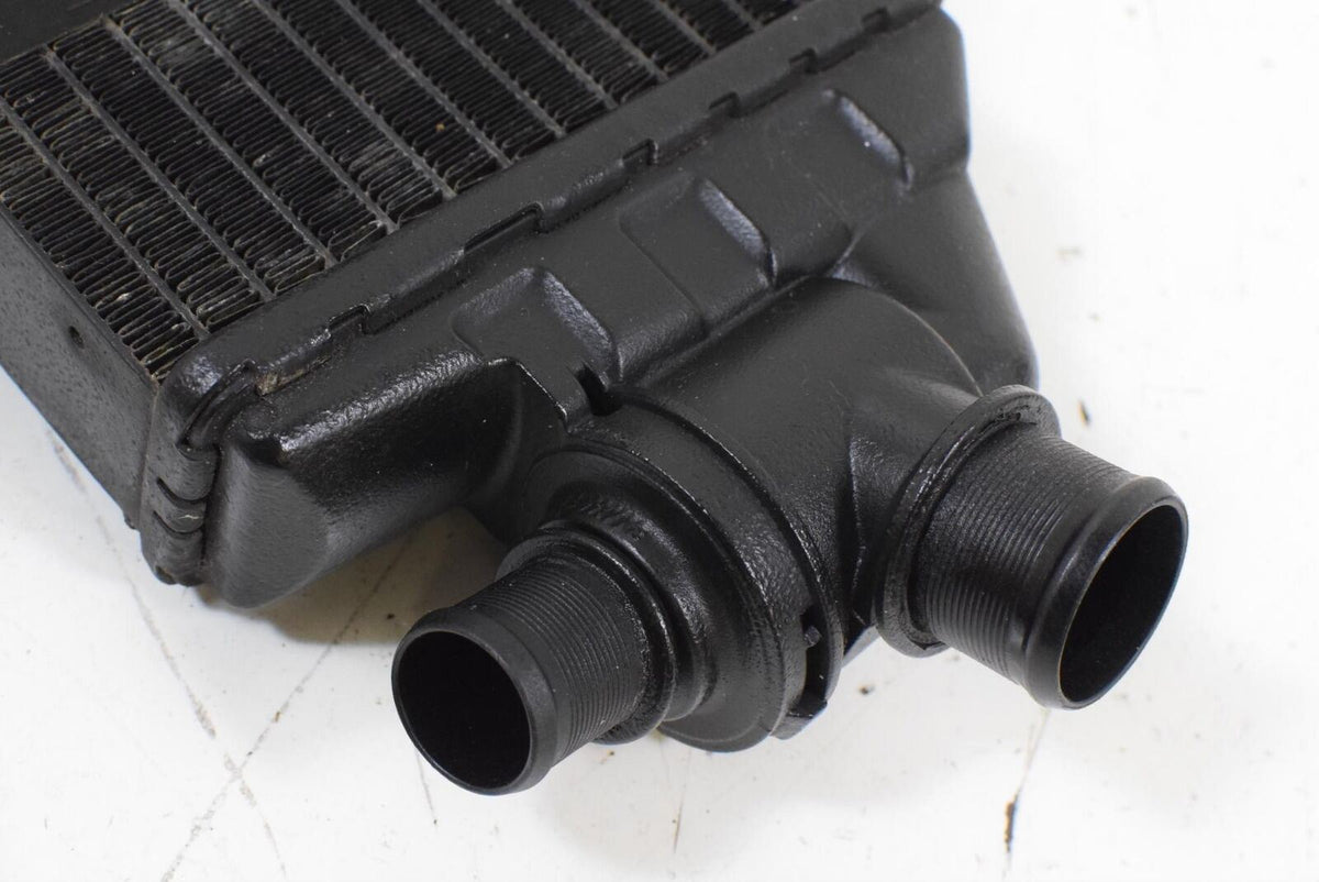 09 BMW K1200LT K1200 LT 89V3 Right Radiator Fan Air Scoop Duct Ram 17111465160 {{ shop.shopifyCountryName }} - Mototech271