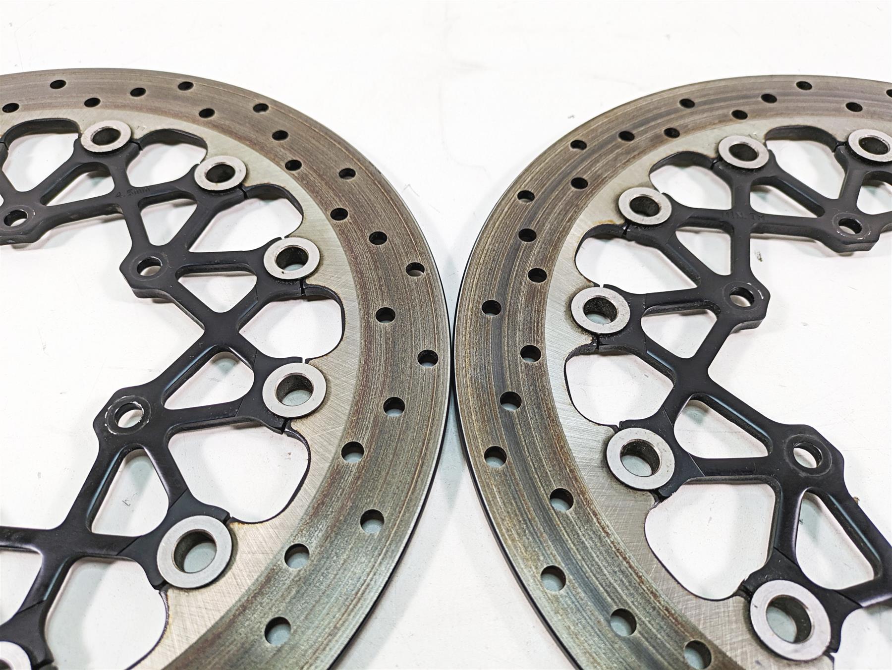 2022 Suzuki GSXR 750 Front Brake Disc Rotor Set 59210-37H01 {{ shop.shopifyCountryName }} - Mototech271